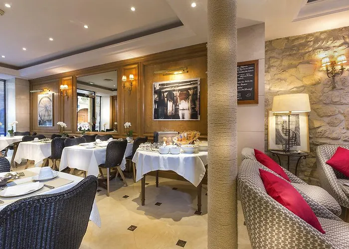 Dauphine Saint Germain Hotel