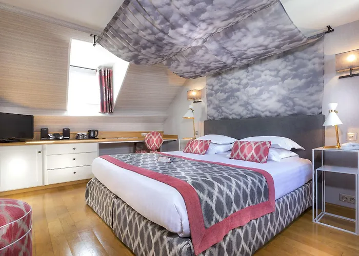 Hotel Dauphine Saint Germain