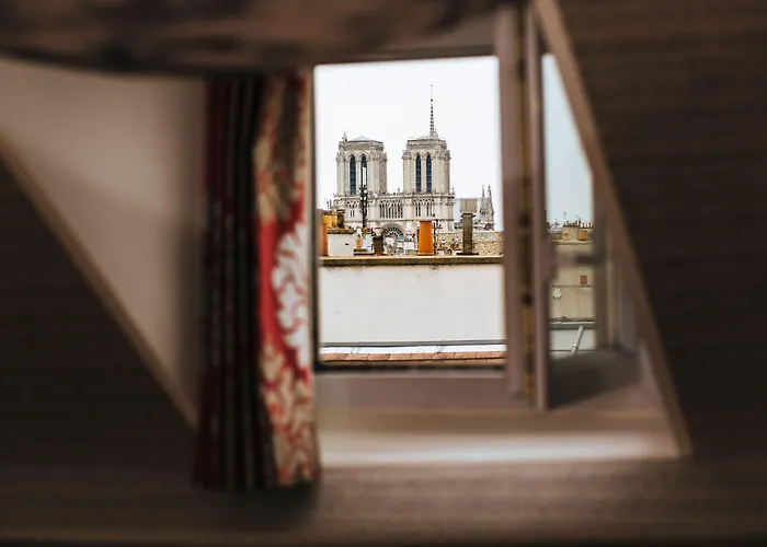 Dauphine Saint Germain Hotel