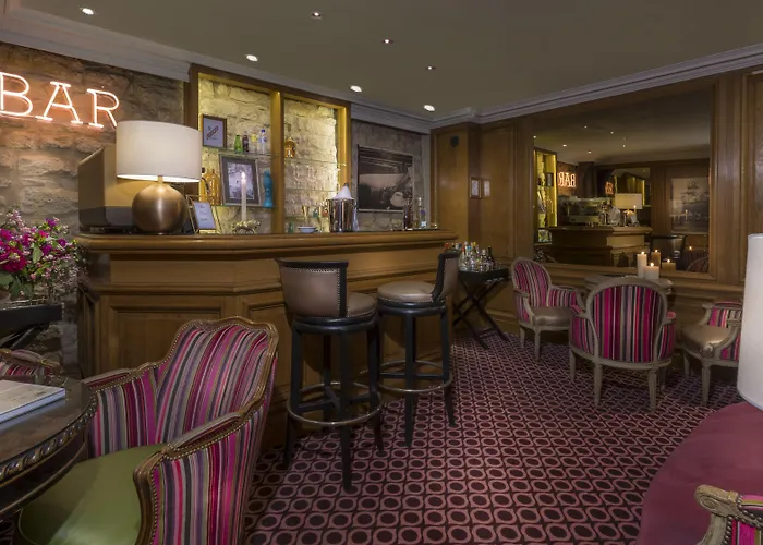 Dauphine Saint Germain