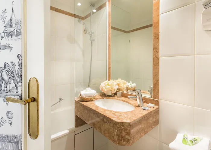 Dauphine Saint Germain Paris