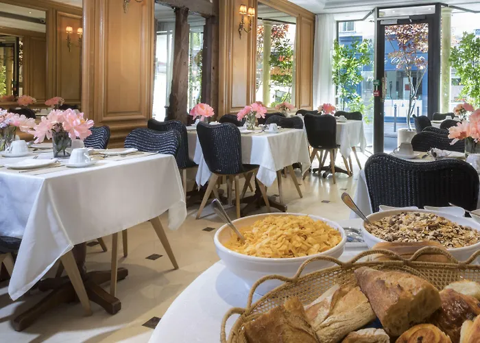 Dauphine Saint Germain