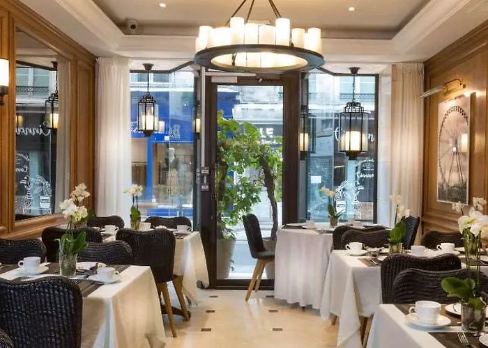 Dauphine Saint Germain מלון 3*