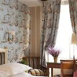 Dauphine Saint Germain Hotel 3*
