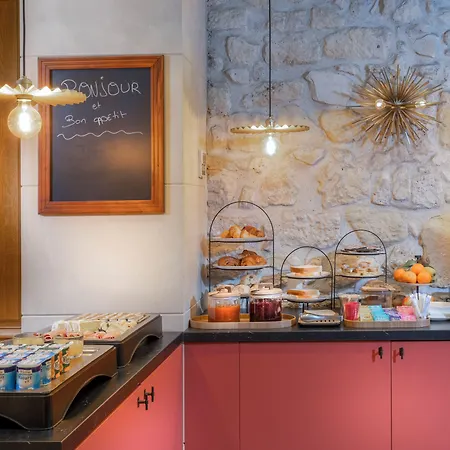 Dauphine Saint Germain Hotel 3*