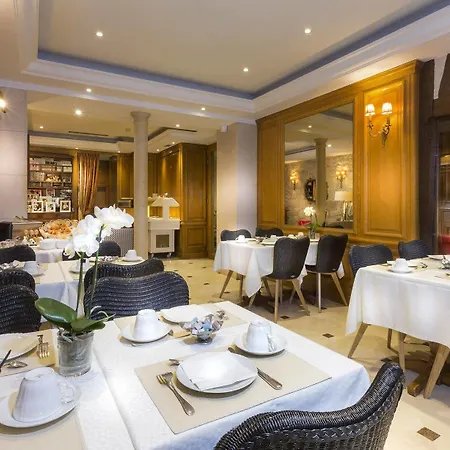 Dauphine Saint Germain Hotel