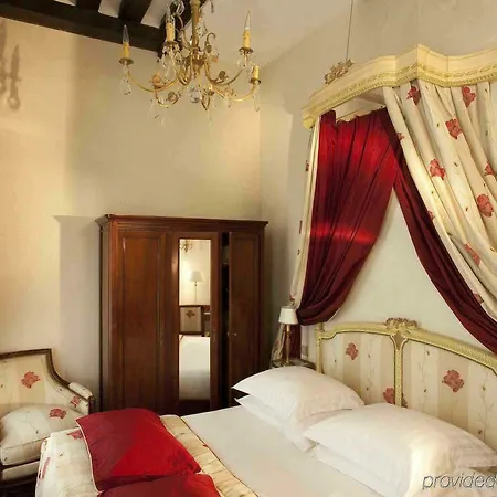 Dauphine Saint Germain Hotel Paris