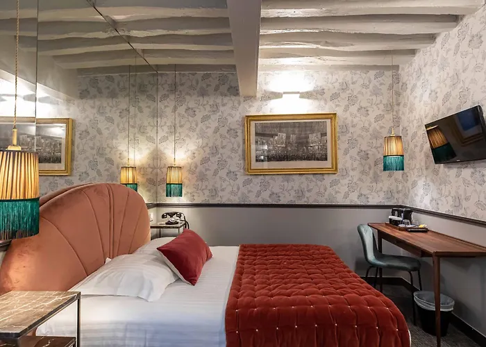 Dauphine Saint Germain Hotel Paris