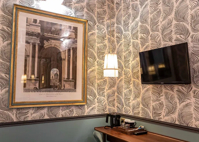 Dauphine Saint Germain Hotel Paris