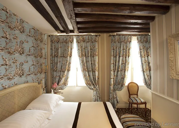 Dauphine Saint Germain Hotel